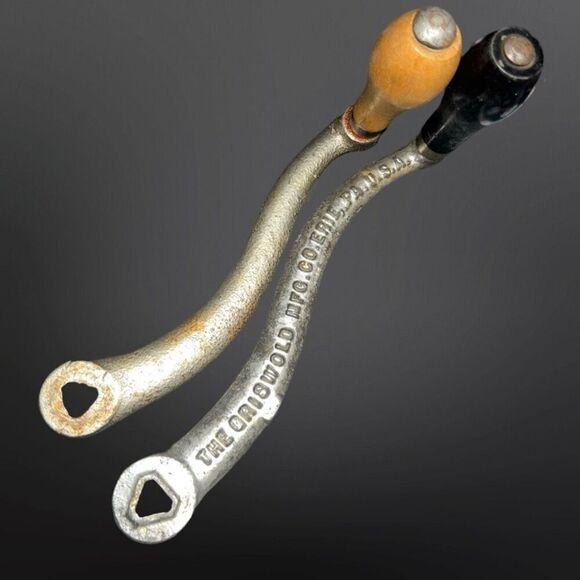 2 Vintage Well Crank Handles - Picture 6 of 6